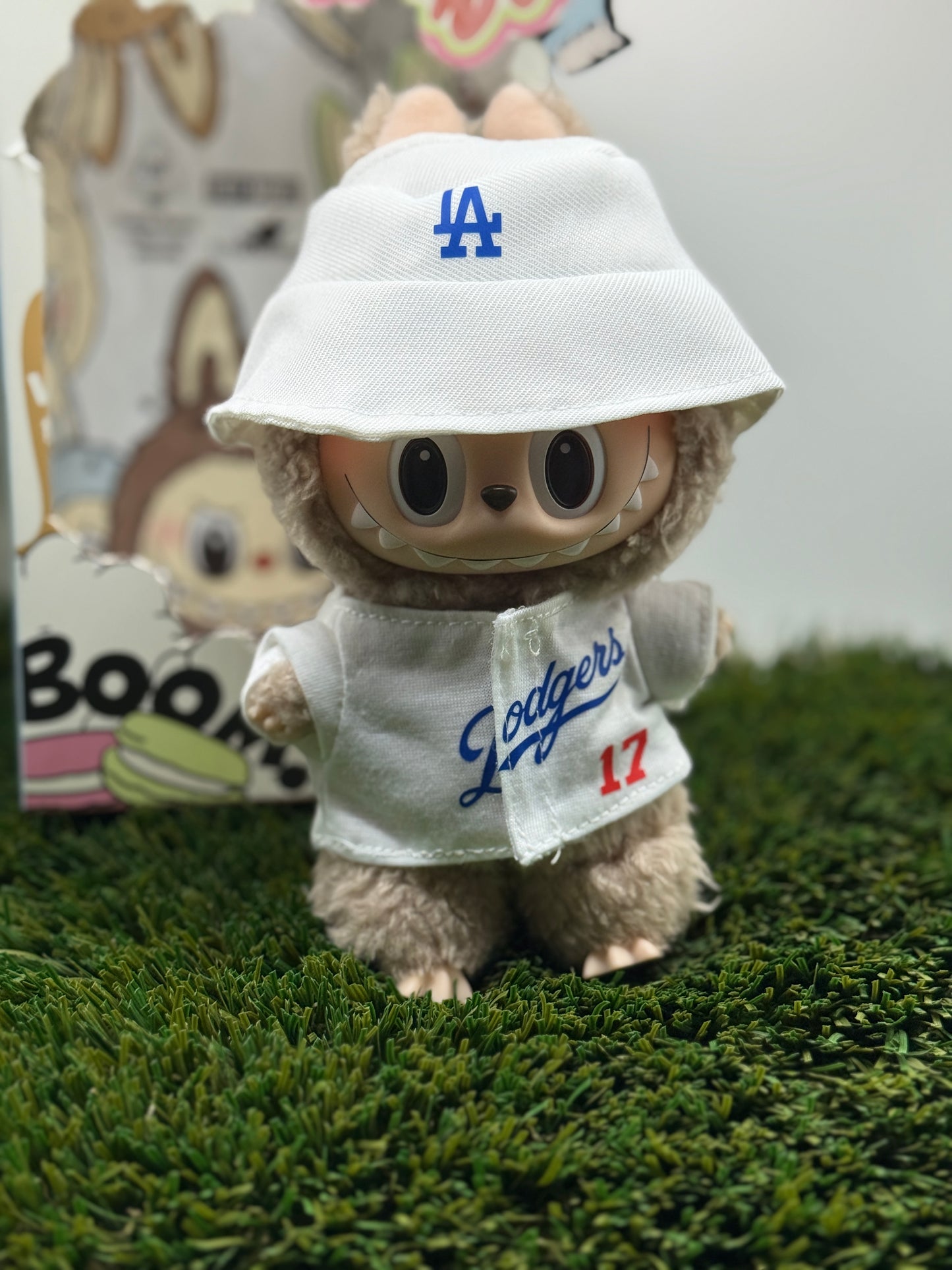Los Angeles Dodgers Ohtani Jersey & Hat